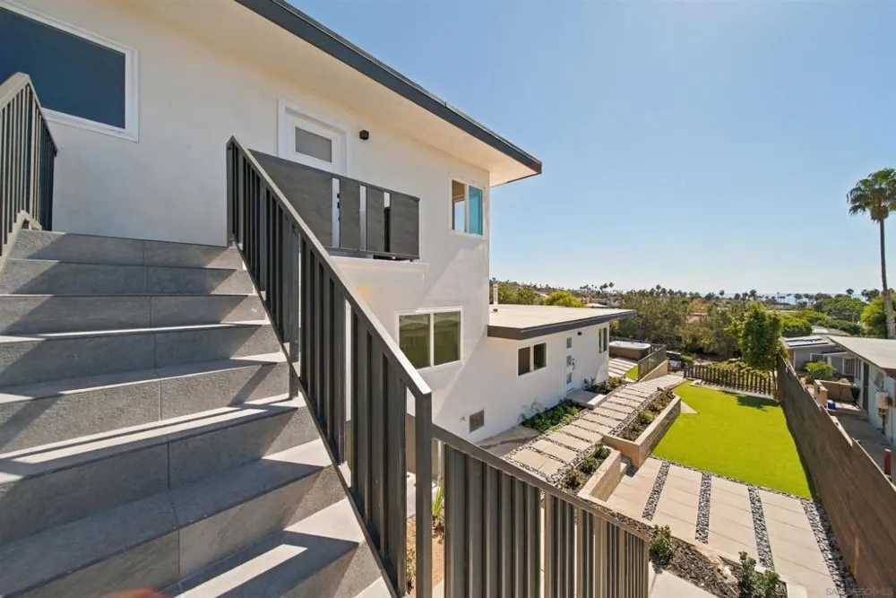 4768 Coronado Avenue San Diego, CA 92107