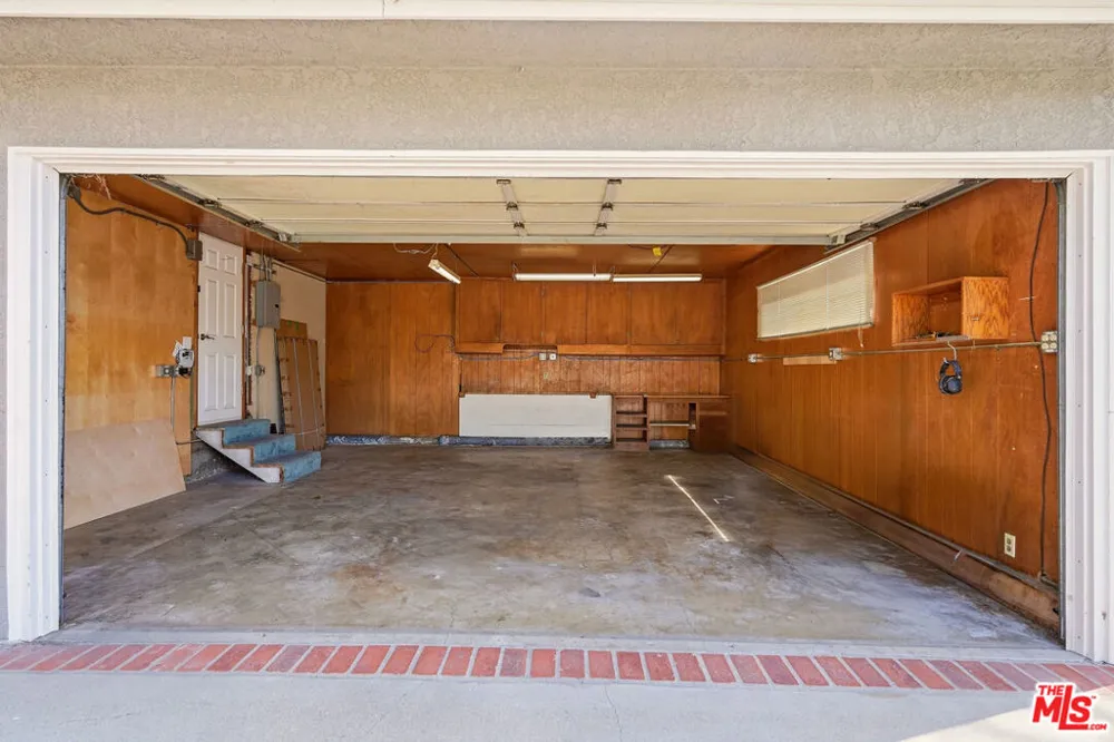 2007 W 180th Place Torrance, CA 90504