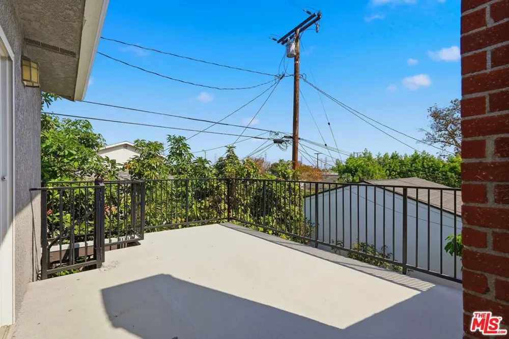 2007 W 180th Place Torrance, CA 90504