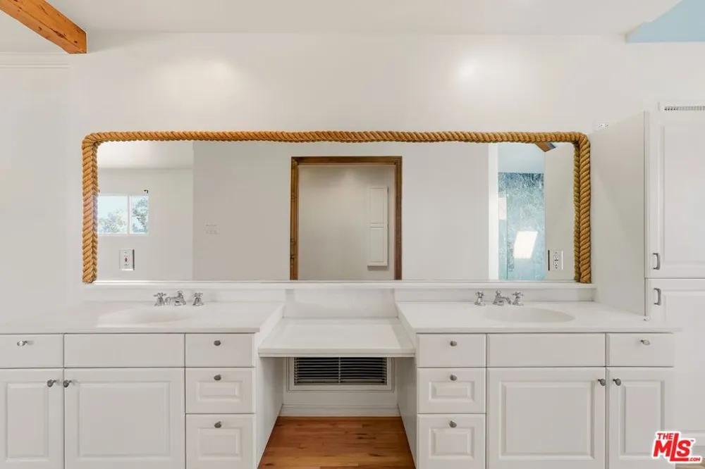 2007 W 180th Place Torrance, CA 90504