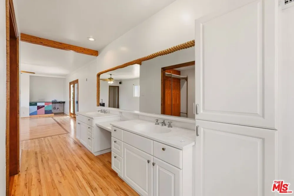 2007 W 180th Place Torrance, CA 90504