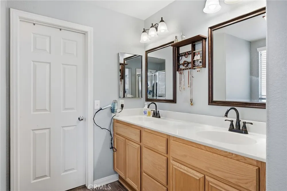 29268 Sandpiper Lake Elsinore, CA 92530
