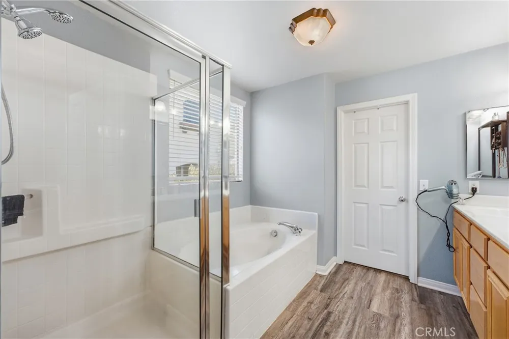 29268 Sandpiper Lake Elsinore, CA 92530