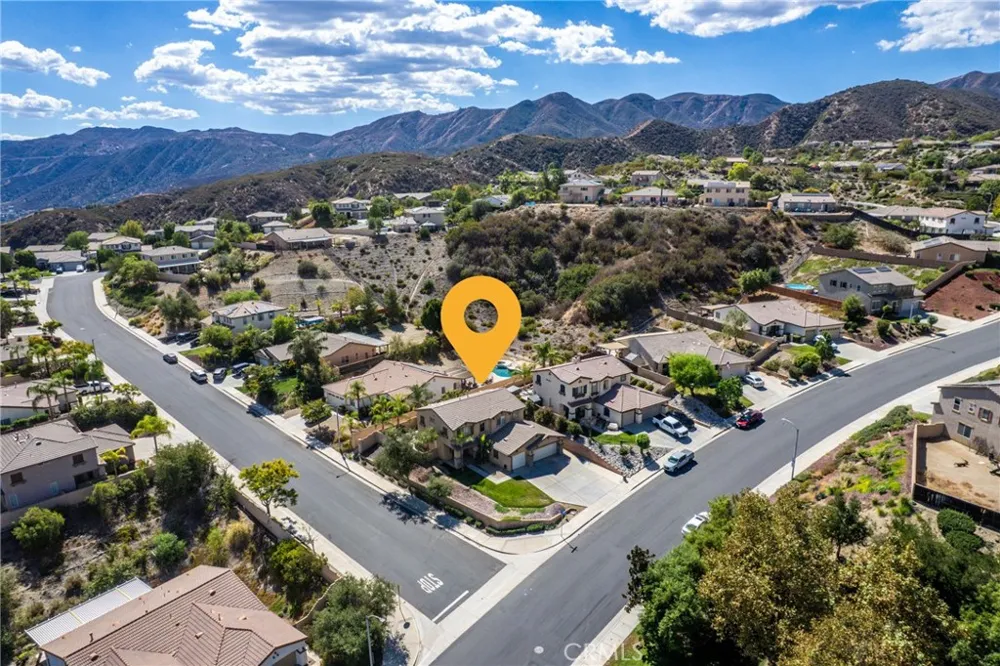 29268 Sandpiper Lake Elsinore, CA 92530