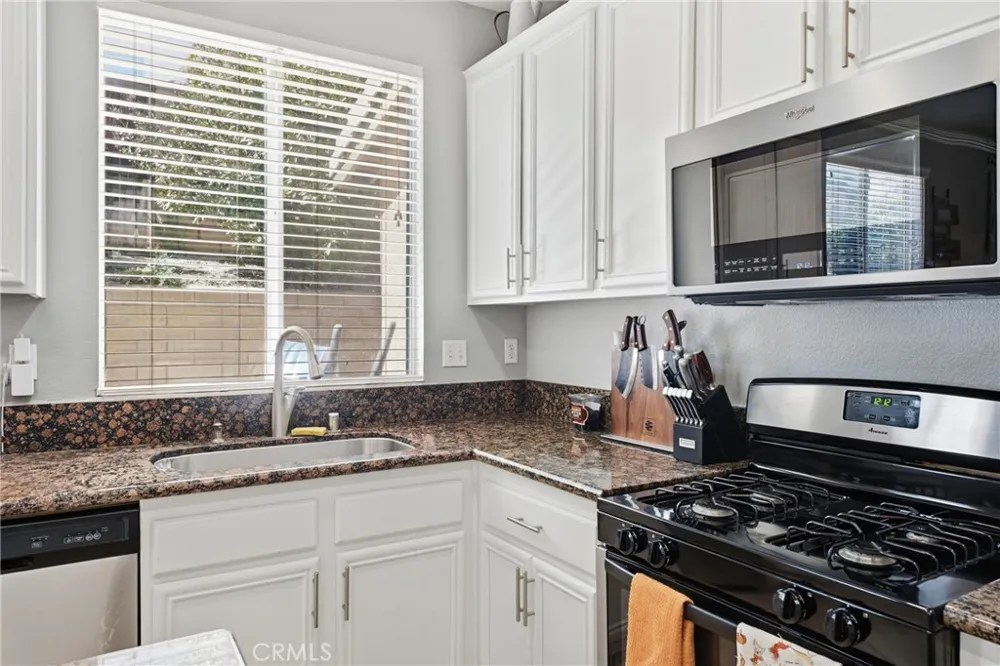 29268 Sandpiper Lake Elsinore, CA 92530