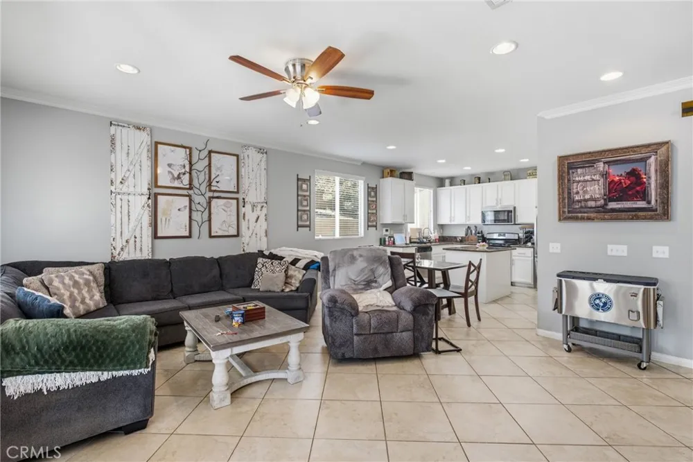 29268 Sandpiper Lake Elsinore, CA 92530
