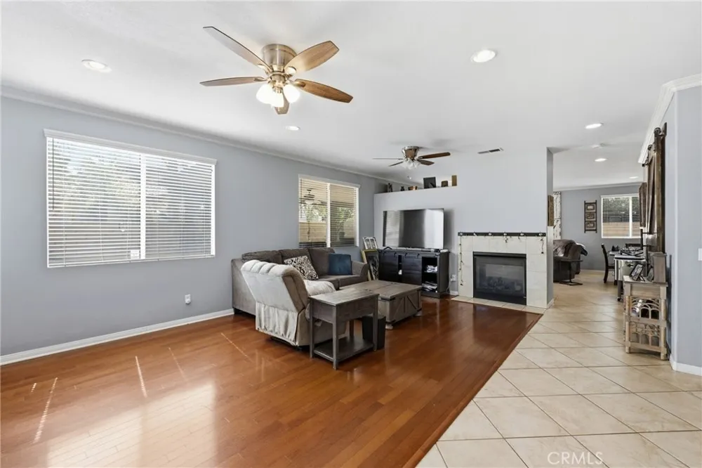 29268 Sandpiper Lake Elsinore, CA 92530