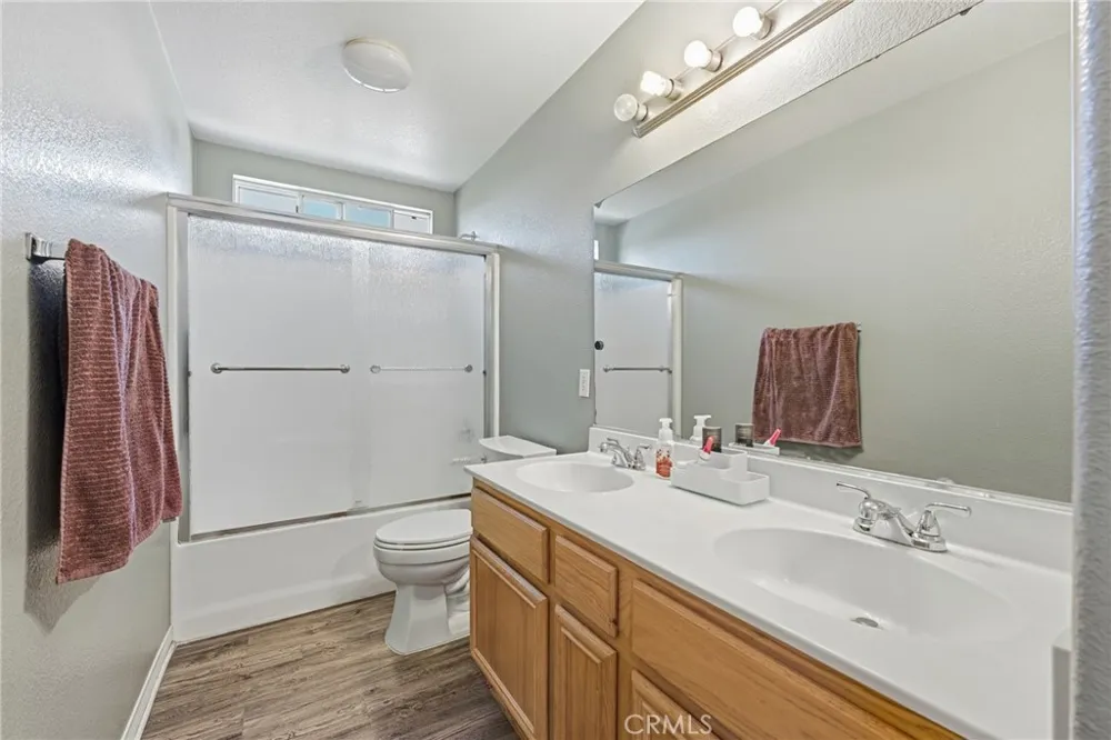 29268 Sandpiper Lake Elsinore, CA 92530