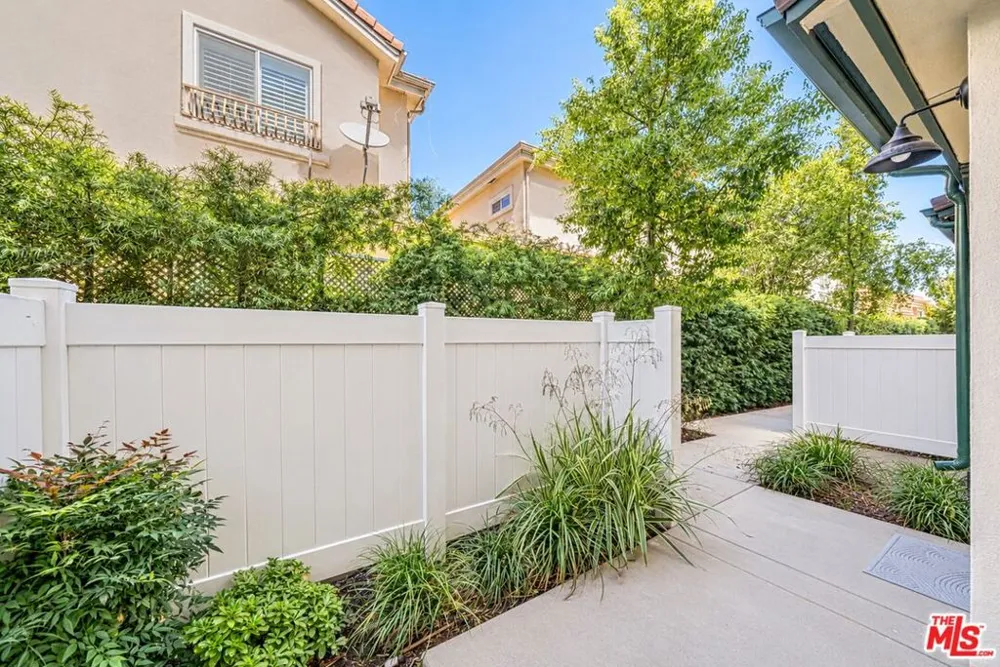 1022 La Cadena Avenue #B Arcadia, CA 91007