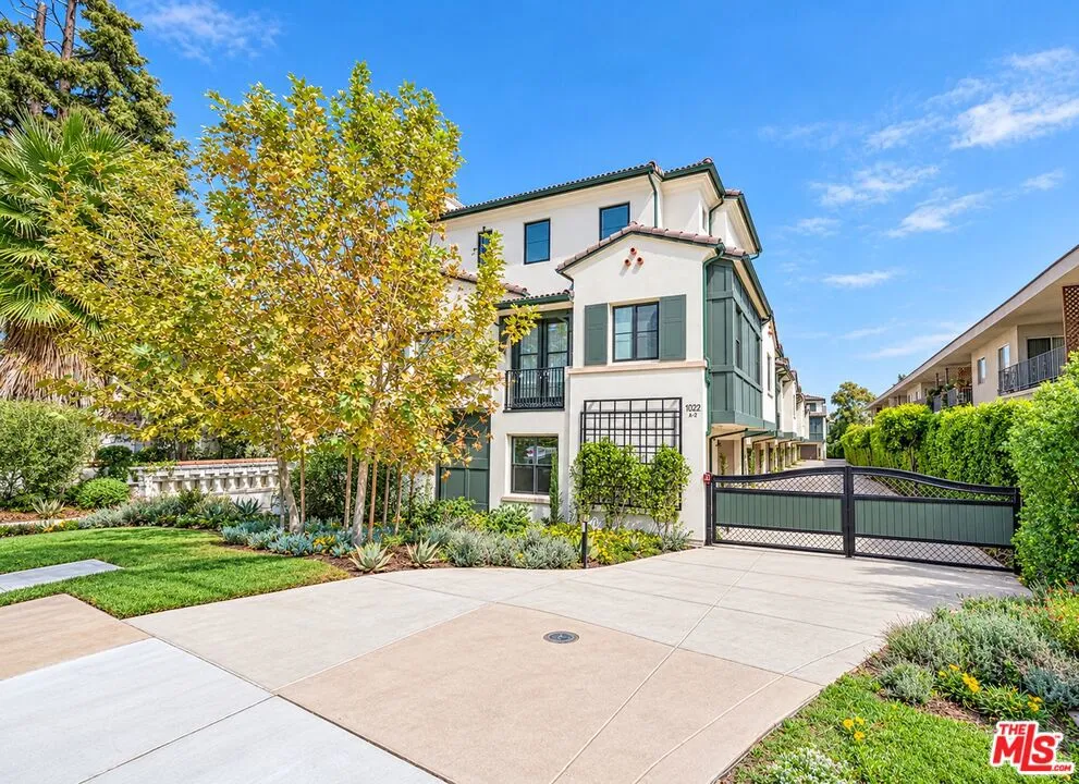 1022 La Cadena Avenue #B Arcadia, CA 91007