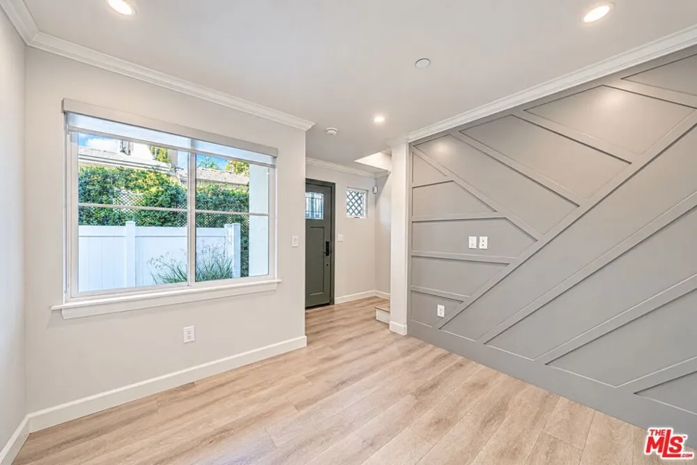 1022 La Cadena Avenue #B Arcadia, CA 91007