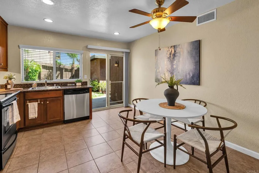 1429 Broadway #A Escondido, CA 92026