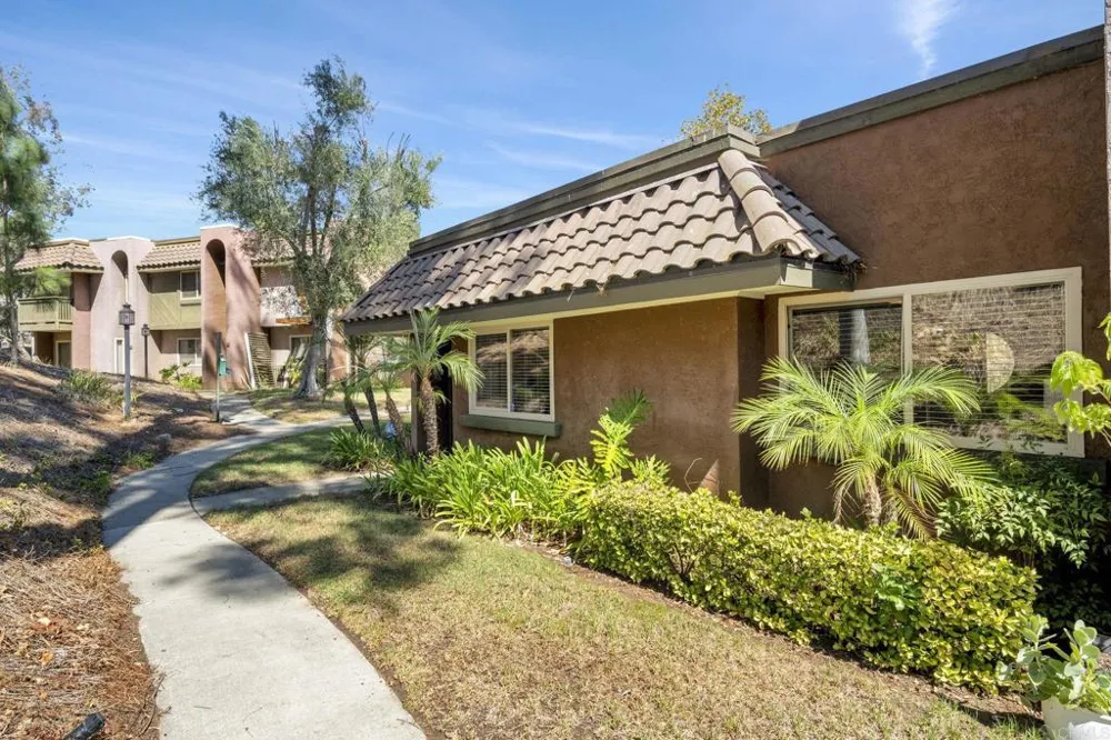 1429 Broadway #A Escondido, CA 92026