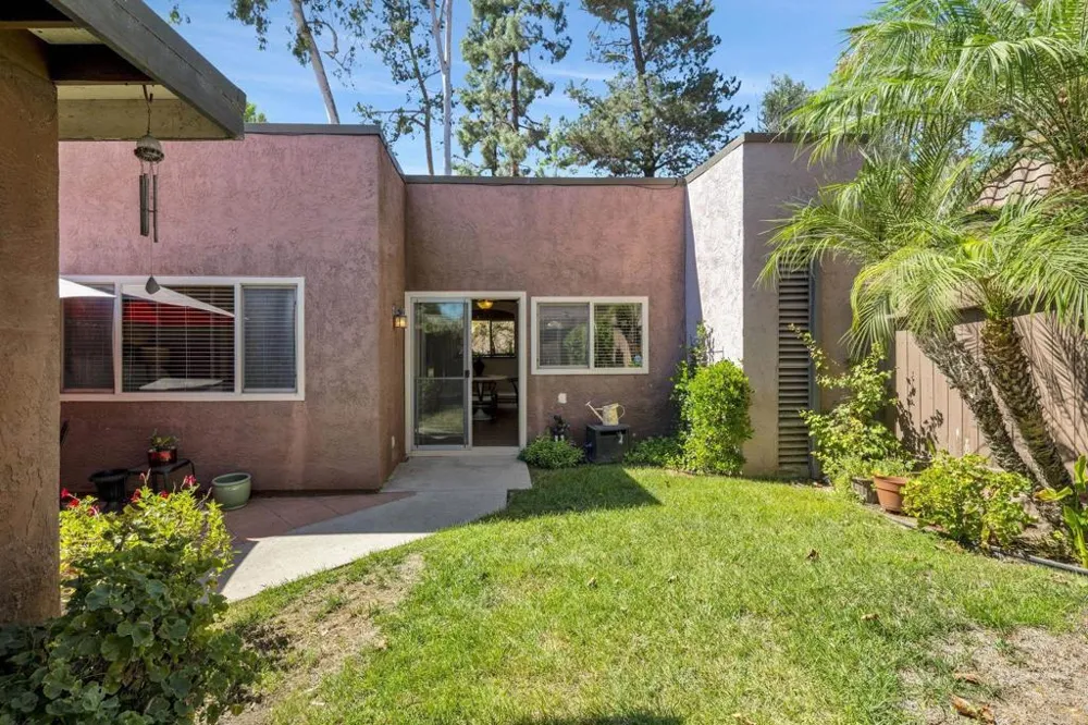 1429 Broadway #A Escondido, CA 92026