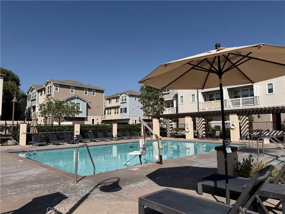 4341 Blazing Star Way Yorba Linda, CA 92886