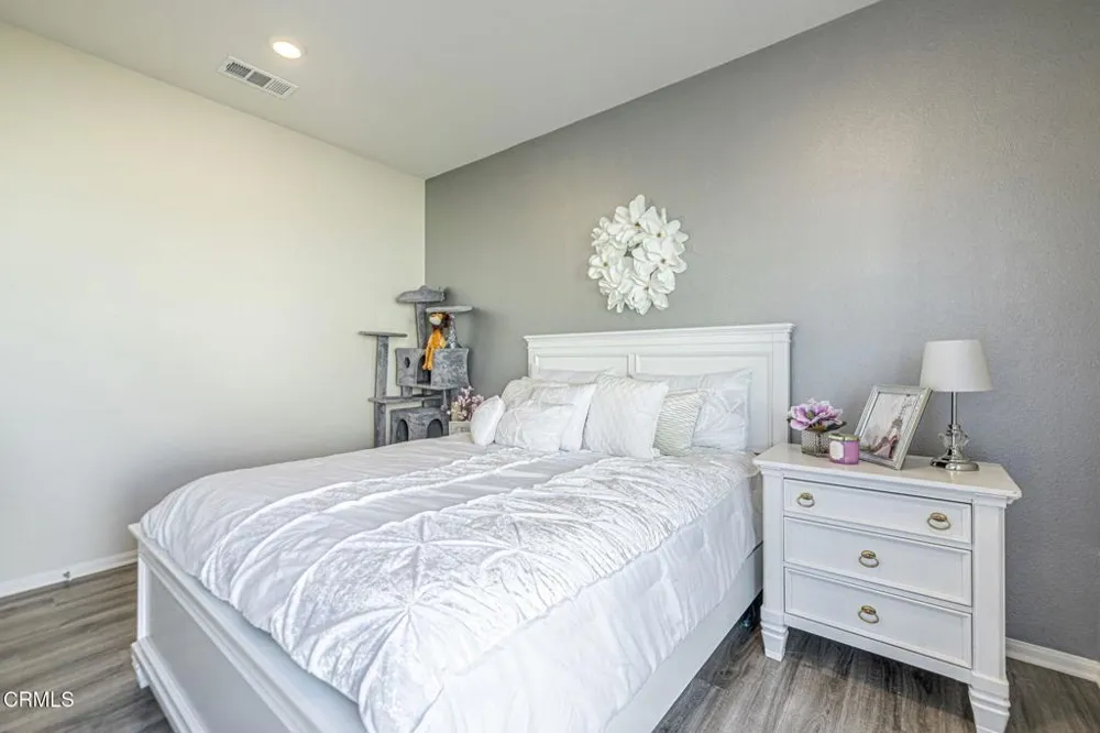 44325 Moccasin Place Lancaster, CA 93536