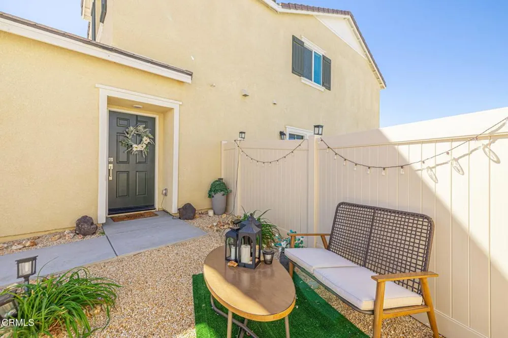 44325 Moccasin Place Lancaster, CA 93536
