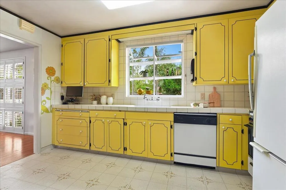 14878 Conway Avenue San Jose, CA 95124