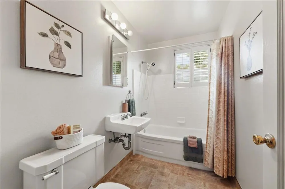 14878 Conway Avenue San Jose, CA 95124