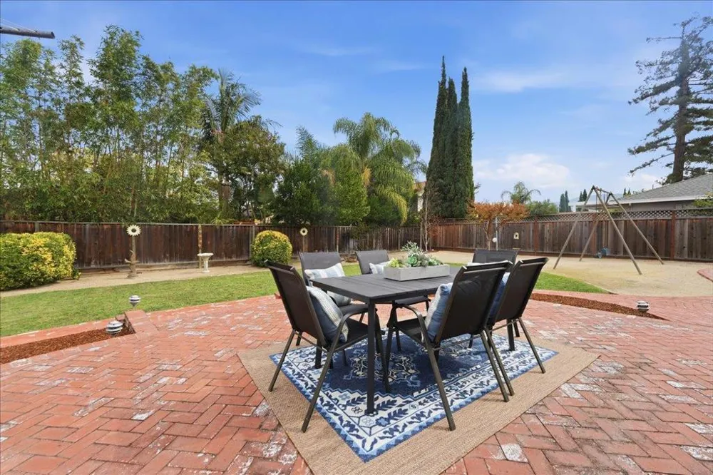14878 Conway Avenue San Jose, CA 95124