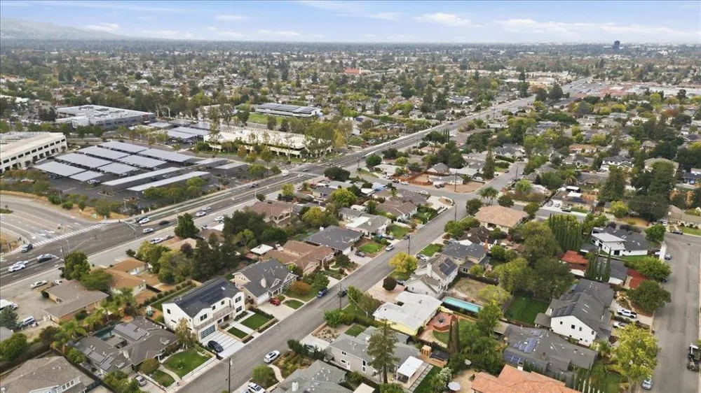 14878 Conway Avenue San Jose, CA 95124