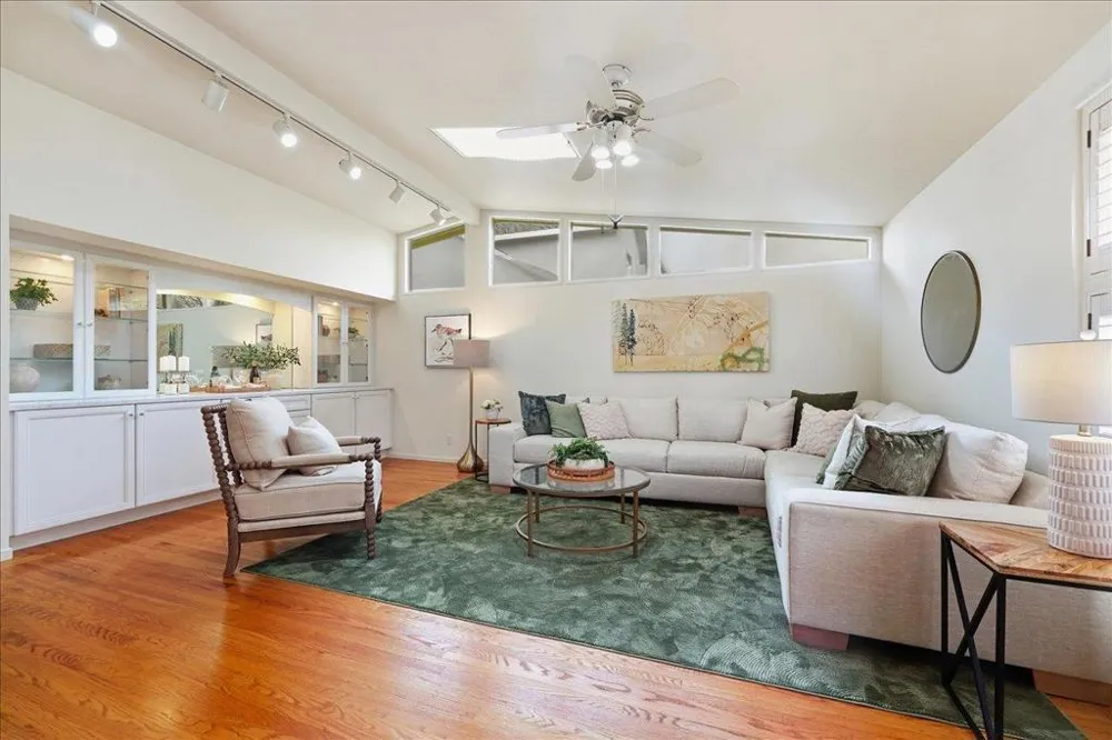 14878 Conway Avenue San Jose, CA 95124