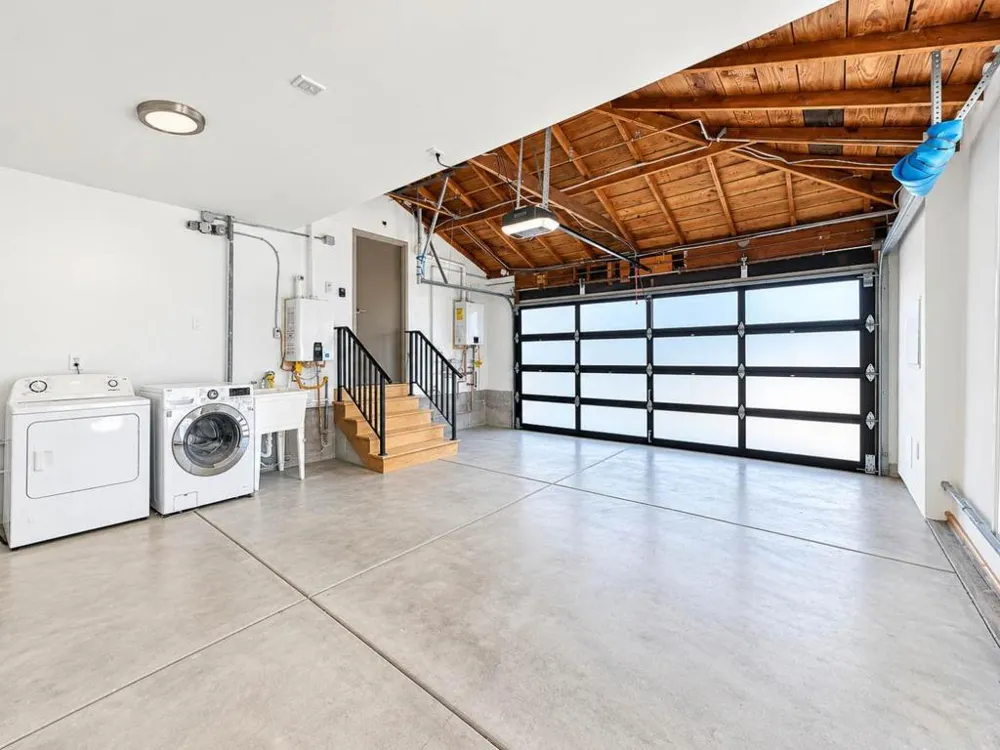 4321 Edison Street San Mateo, CA 94403