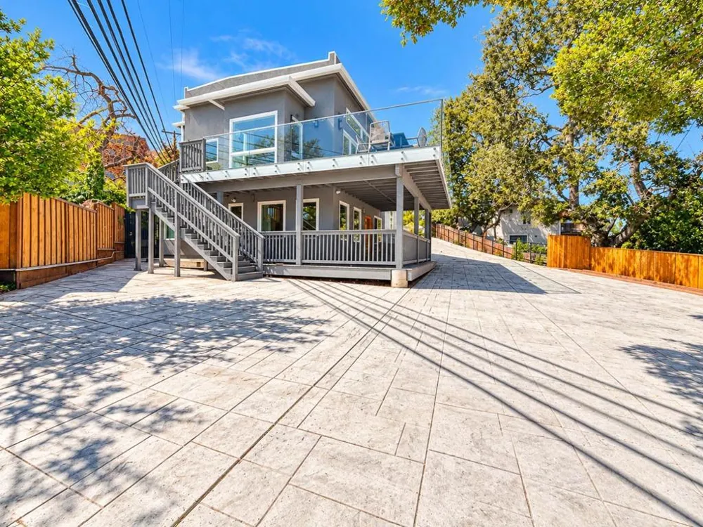 4321 Edison Street San Mateo, CA 94403