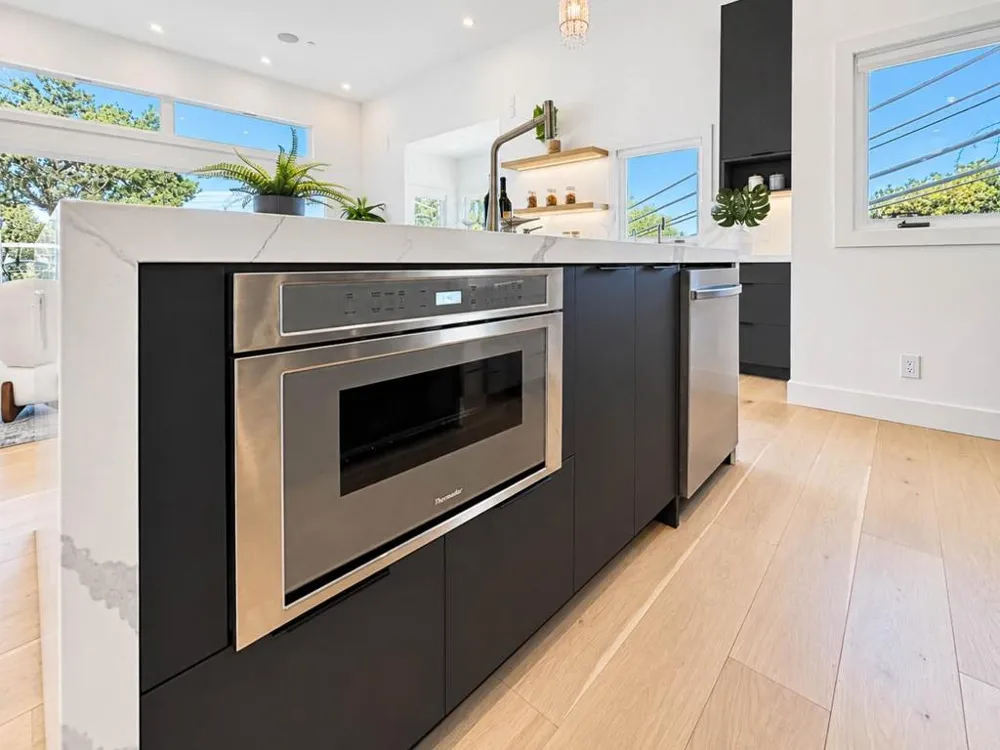 4321 Edison Street San Mateo, CA 94403