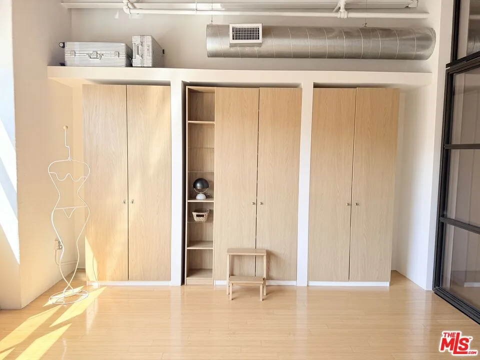 500 S Molino Street #307 Los Angeles, CA 90013