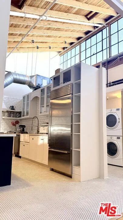 500 S Molino Street #307 Los Angeles, CA 90013