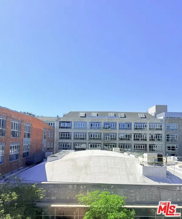 500 S Molino Street #307 Los Angeles, CA 90013