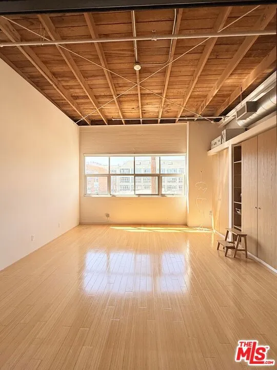500 S Molino Street #307 Los Angeles, CA 90013
