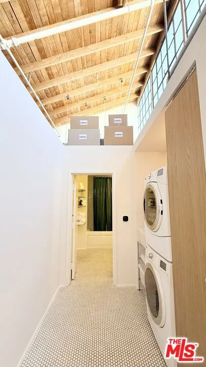 500 S Molino Street #307 Los Angeles, CA 90013