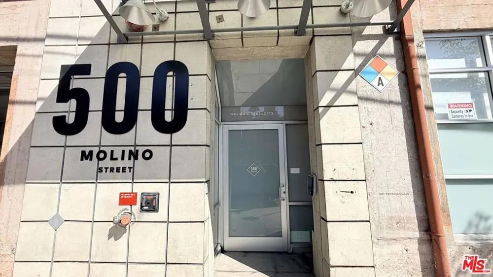 500 S Molino Street #307 Los Angeles, CA 90013