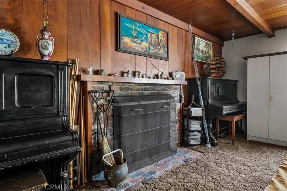 8170 Grapewin Corona, CA 92880