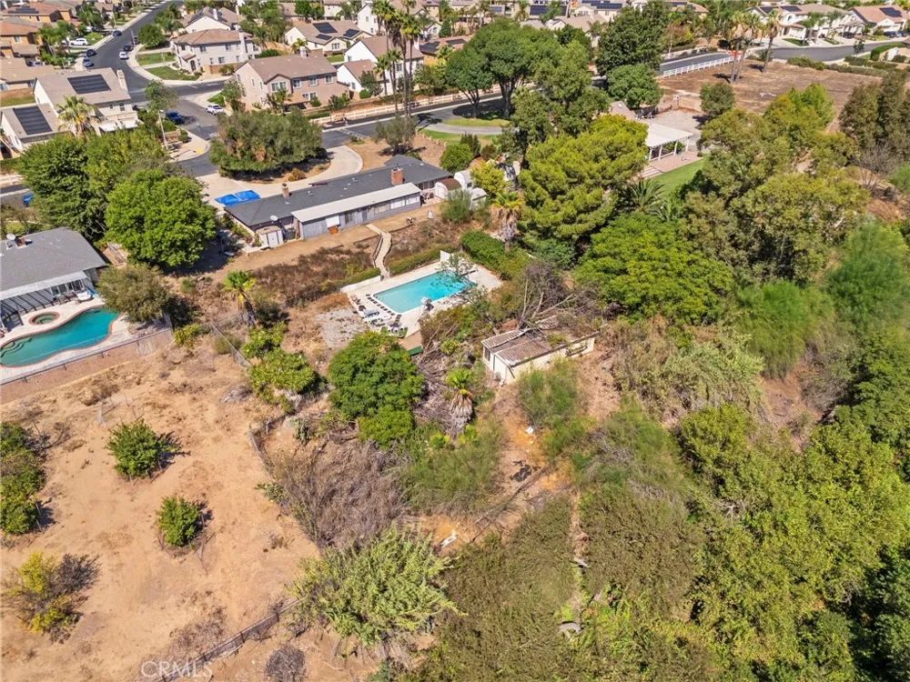 8170 Grapewin Corona, CA 92880