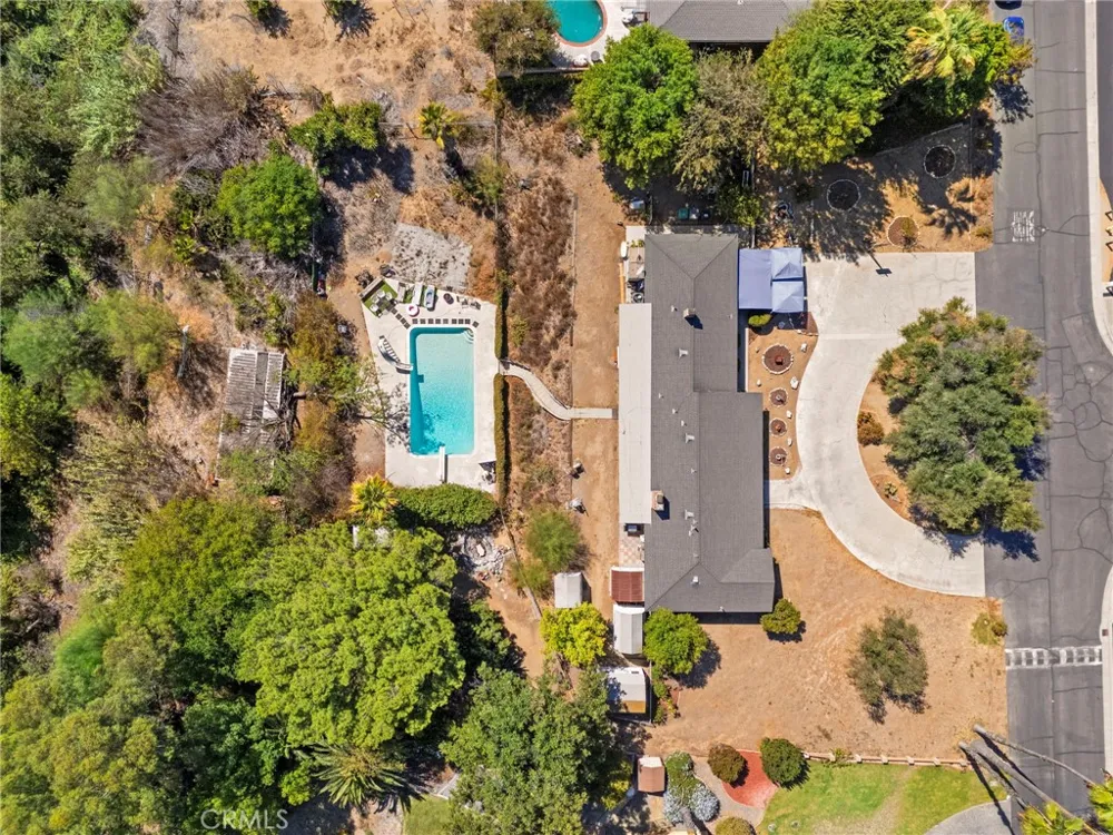 8170 Grapewin Corona, CA 92880