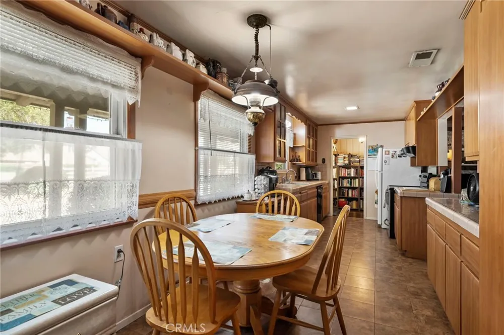 8170 Grapewin Corona, CA 92880