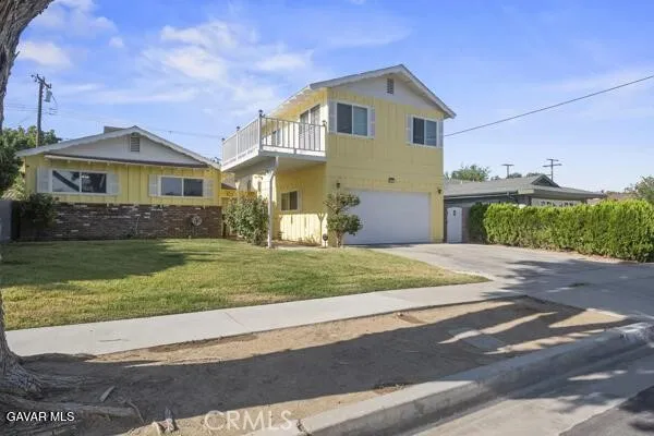554 W Avenue J-11 Lancaster, CA 93534