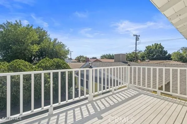 554 W Avenue J-11 Lancaster, CA 93534