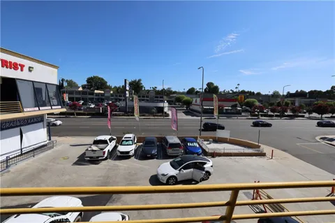 19737 Ventura Boulevard #204