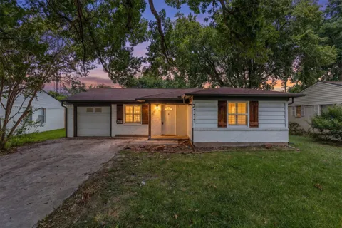 2111 El Capitan Drive
