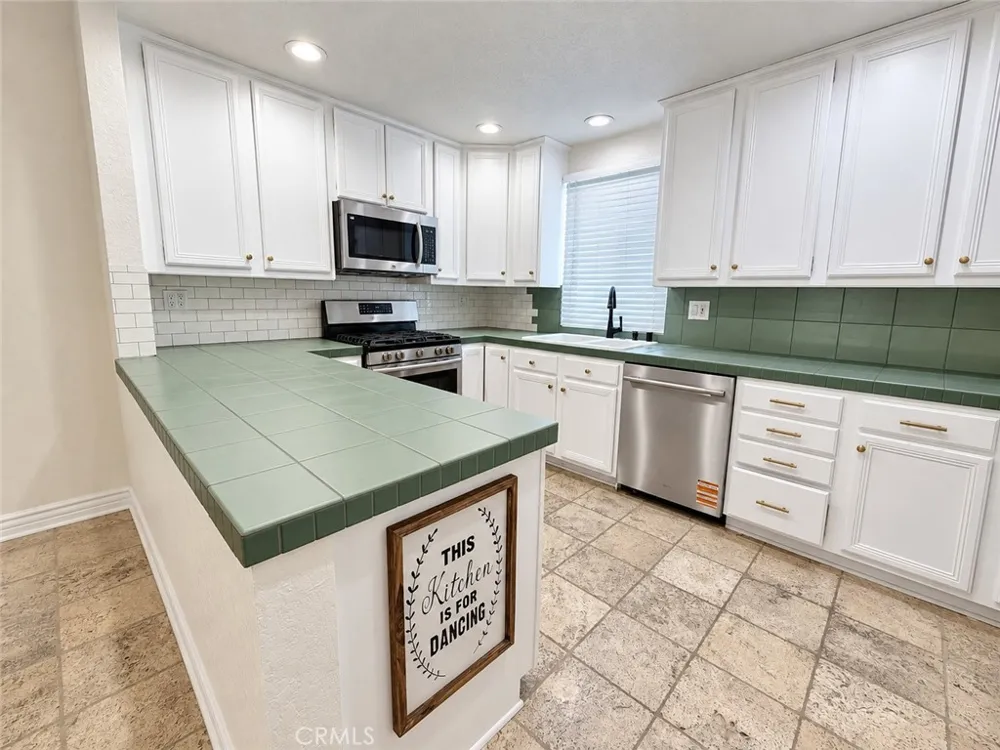2607 Nelson #F Redondo Beach, CA 90278
