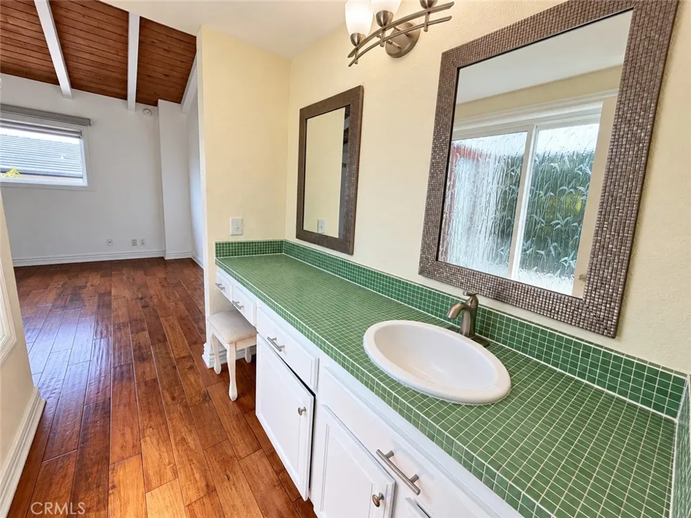 2607 Nelson #F Redondo Beach, CA 90278
