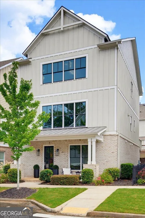 211 Highland Park PT