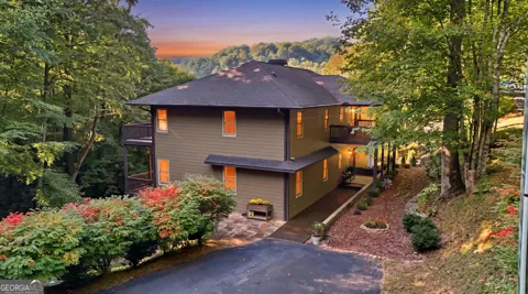 160 Ridgepole DR