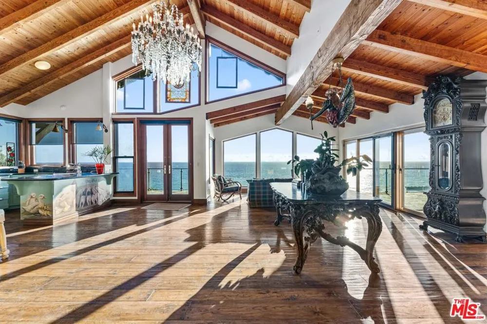 7007 Birdview Avenue Malibu, CA 90265