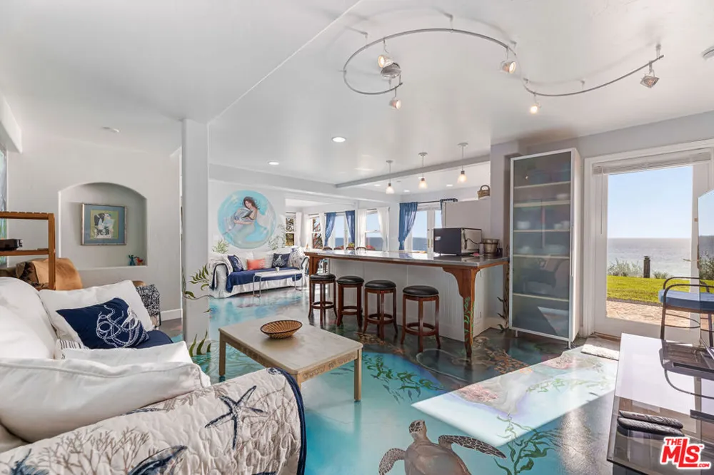 7007 Birdview Avenue Malibu, CA 90265