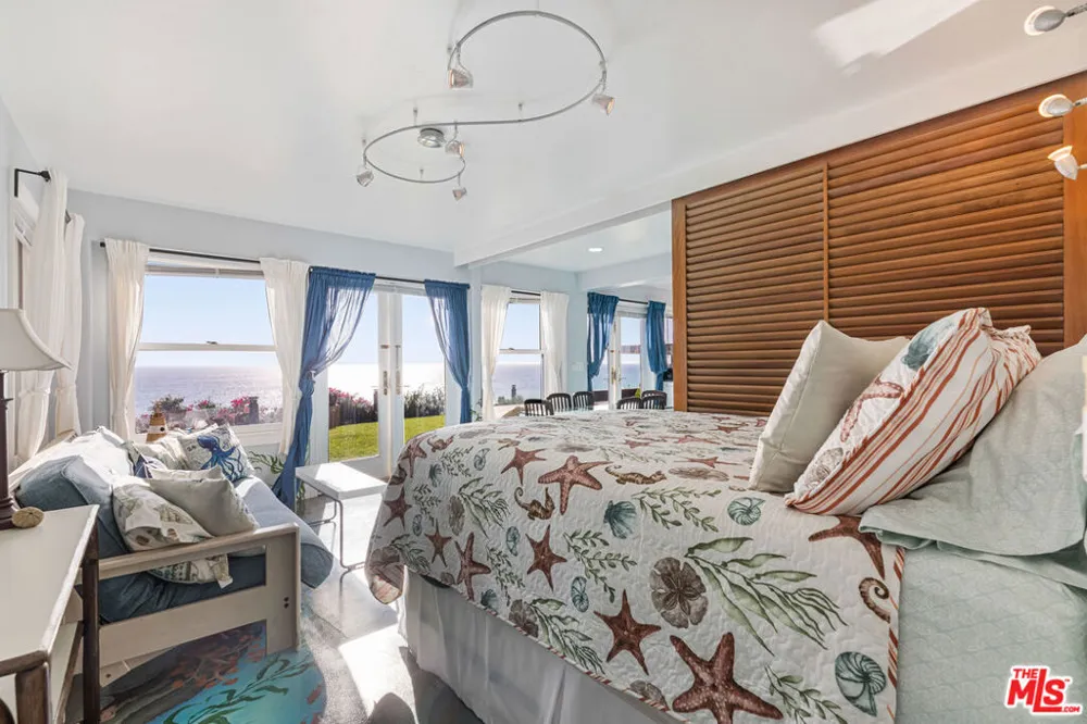 7007 Birdview Avenue Malibu, CA 90265